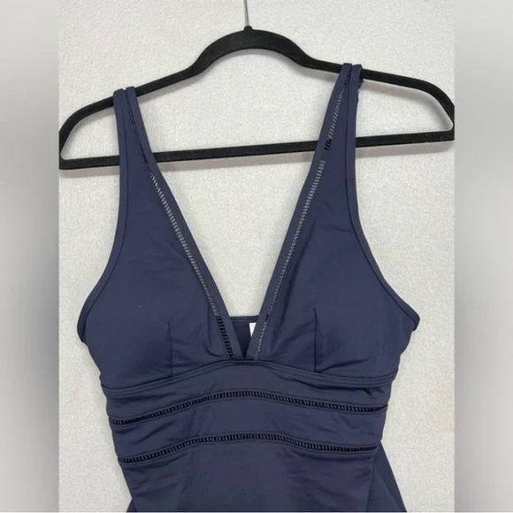 Sea Level Essentials Spliced Cup One Piece Sz 8 - Navy - New w/out tags - Picture 4 of 12